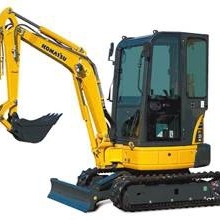 KOMATSU PC 26 MR